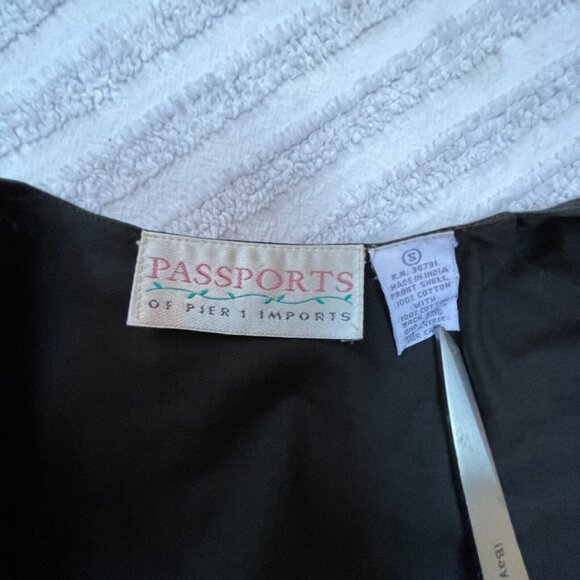 Passports of Pier 1 Imports Women's Vintage Vest Embroidered Animal Black Small - Picture 3 of 8